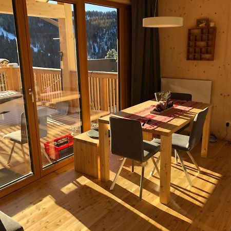 Auszeit Ferienhaus für 6 Personen ,mit großer Terrasse und Panoramablick, Turracher Höhe -A1 Haus 436 a links- Exterior foto